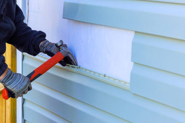 Reliable Siding Repair contractor in Ridgeway, VA by Creative Siding